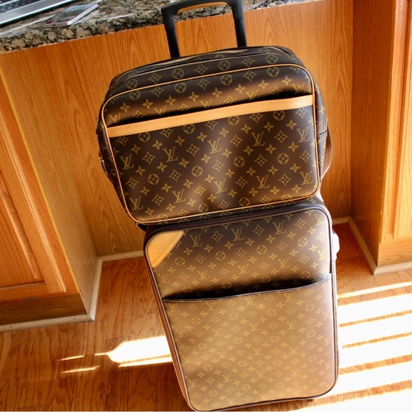 🏅NEVER USED🏅Louis Vuitton Monogram Reporter GM Shoulder Bag - Picture 10 of 12